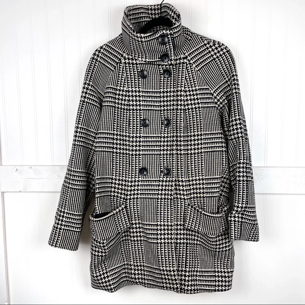 REISS Houndstooth Button Down Coat - Picture 1 of 6